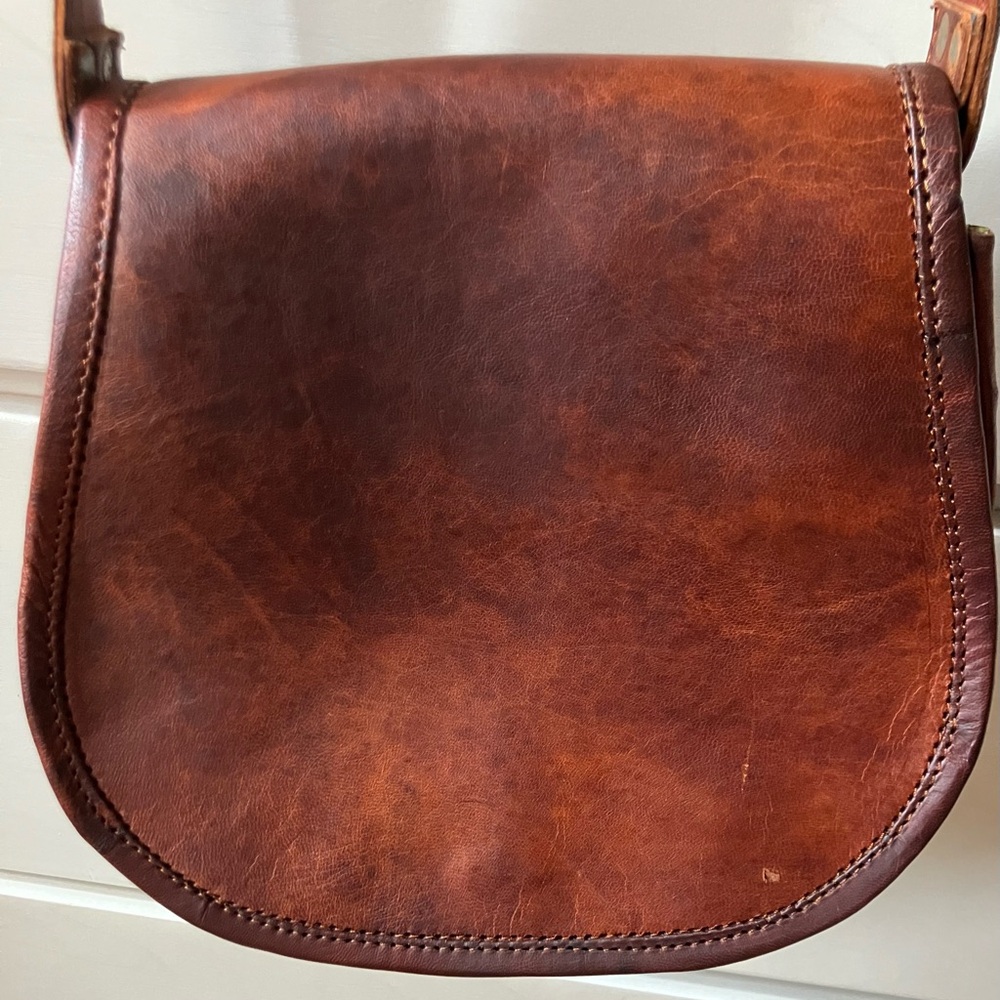 Classic Leather Saddle Bag - Brown